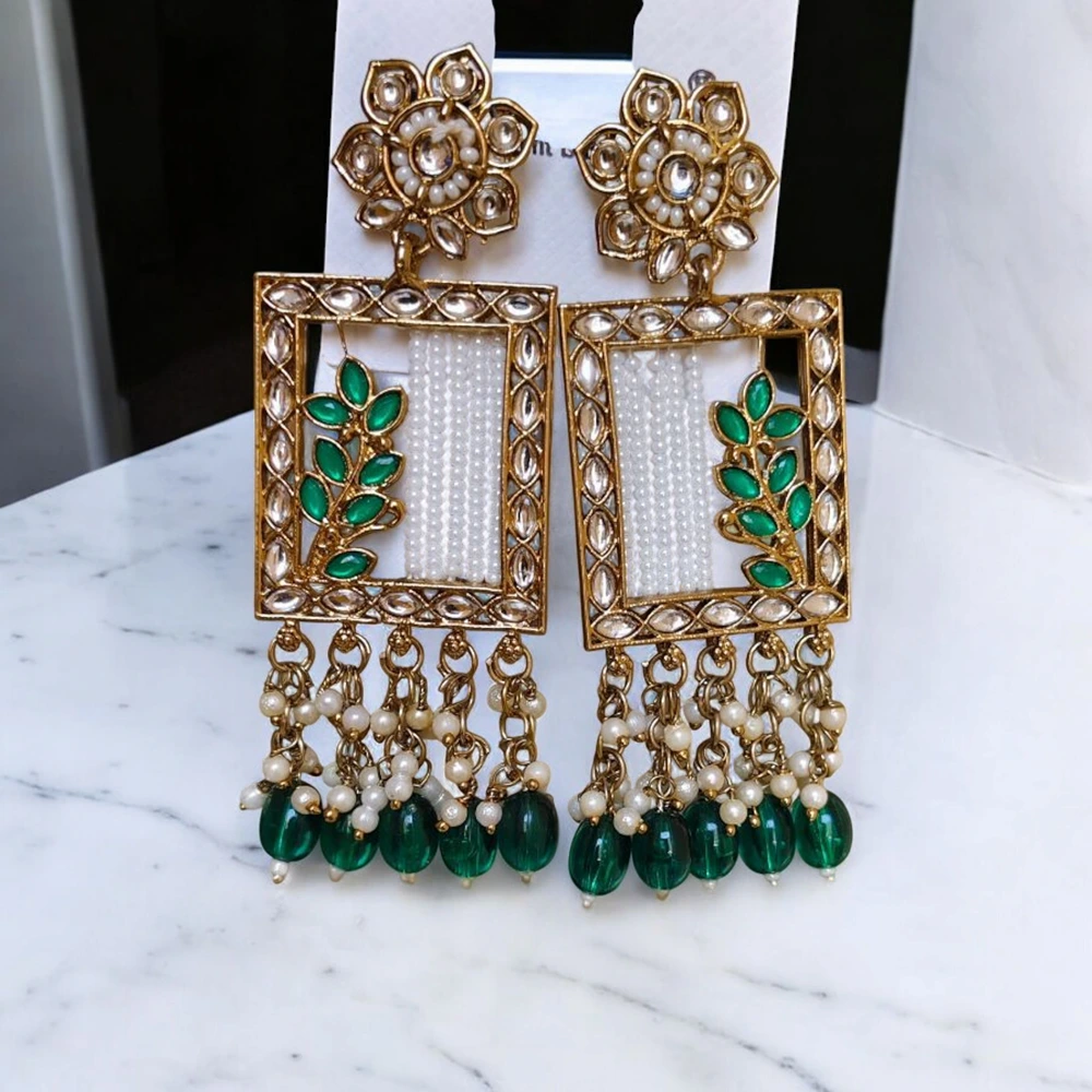 Anti-Tarnish Korean Necklace – A Blend of Elegance & Durability